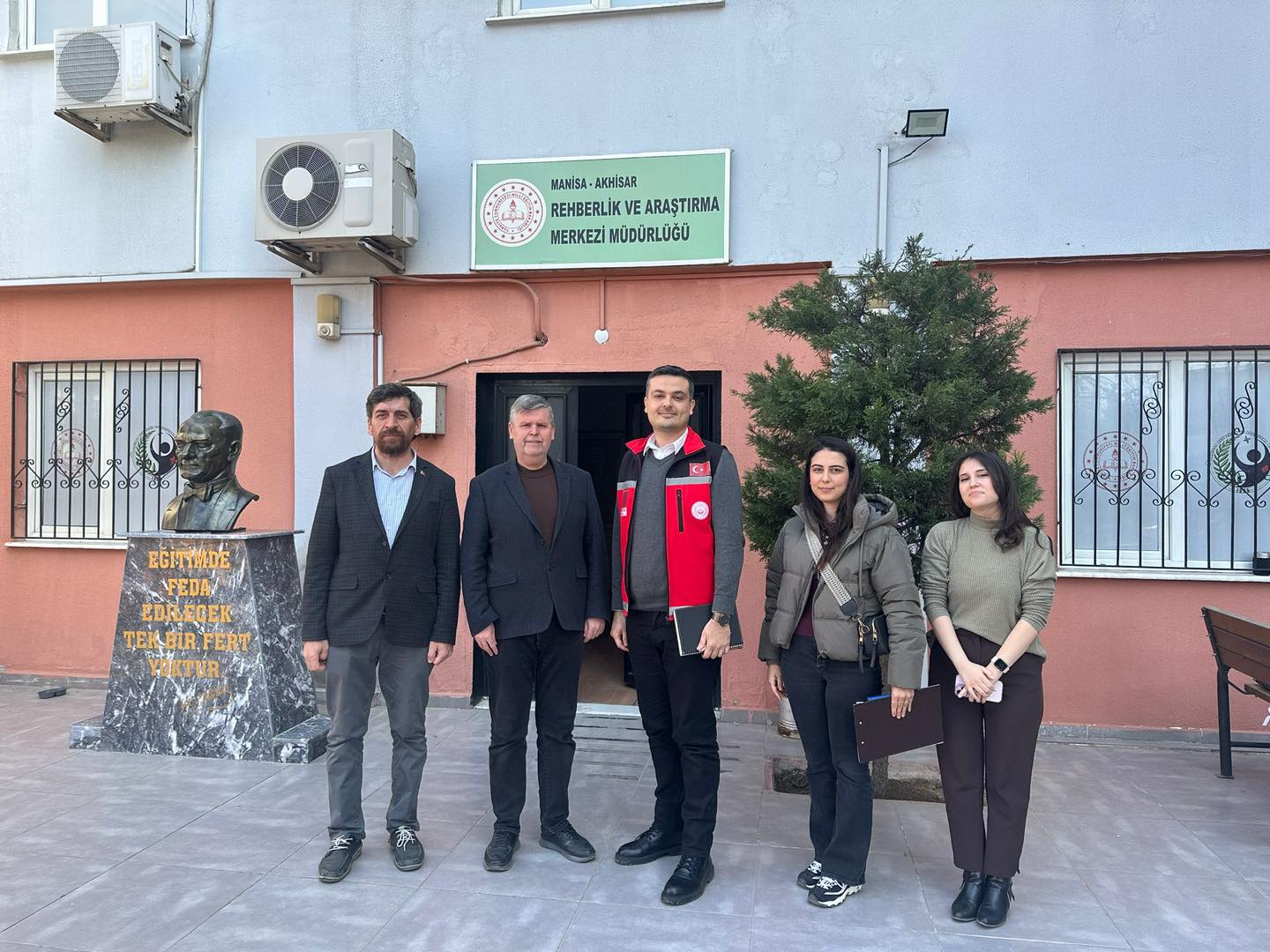 Akhisar’da Sosyal Hizmet Modelleri ve Kurumlar Arası İş Birliği Güçleniyor