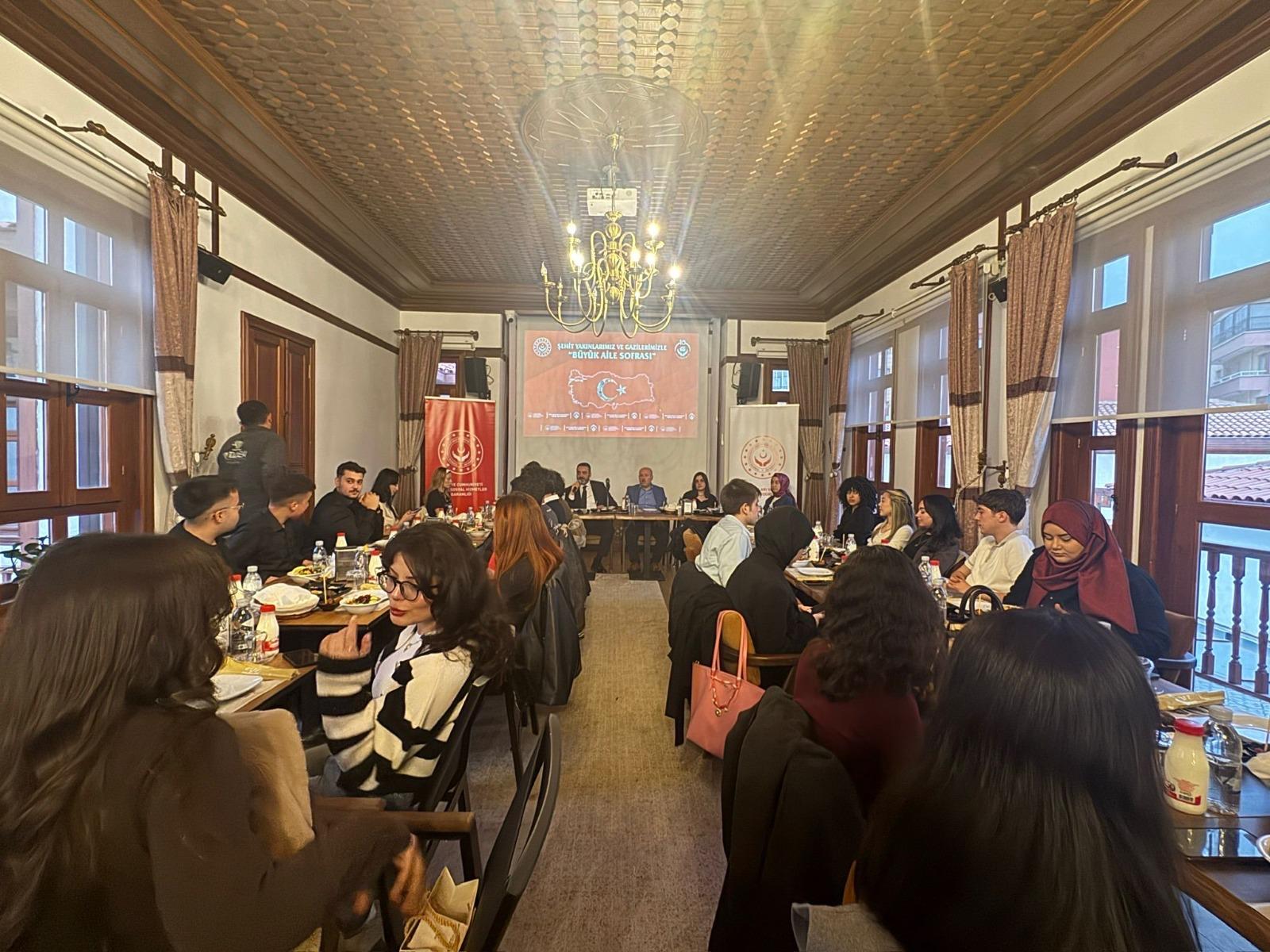 Genel Müdürümüz Sayın Muharrem Kurt, Şehit ve Gazi Çocuklarıyla Kariyer Söyleşisinde Buluştu.