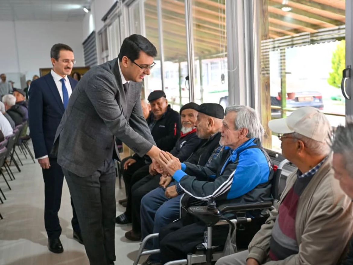 Vefa ve Şefkat Dolu Bayram Ziyareti