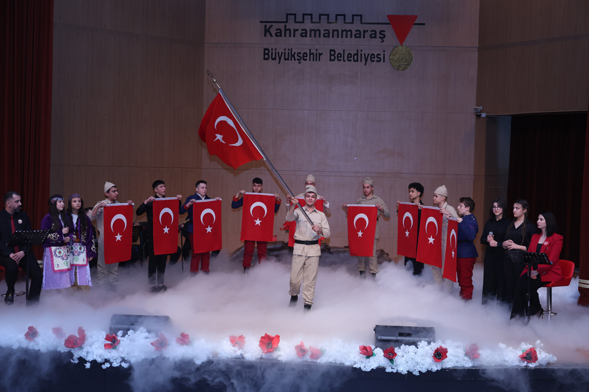 “Bir Milletin Fedakarlığı Bir Bayrağın Hürriyeti”: Kahramanmaraş’ta 18 Mart Ruhu Yaşatıldı