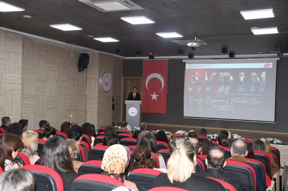 İl Müdürümüz İlkay Türkoğlu, kurumumuzda görev yapan kıymetli personellerimiz ile bayramlaşma