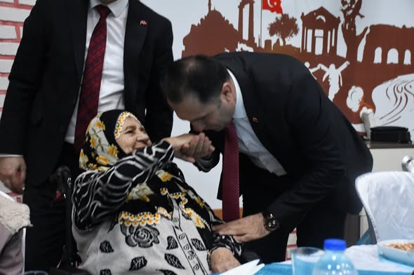18–24 Mart Yaşlılara Saygı Haftası kapsamında, Sultanhisar Huzurevi’nde Kıymetli Asırlık Çınarlarımızla Bir Araya Geldik.