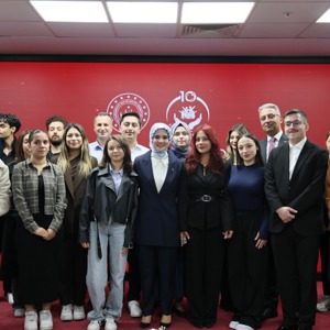 Bakanımız Göktaş, devlet korumasındaki gençlerin kamu kurumlarına yerleştirilmesi töreninde konuştu - fotoğraf 7