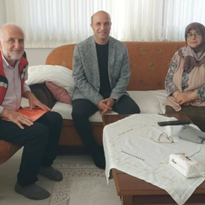 Aziz Şehidimiz Sabri Tütünci'nin Değerli Eşi Şehnaz Tütünci Hanesinde Ziyaret Edildi. - fotoğraf 1