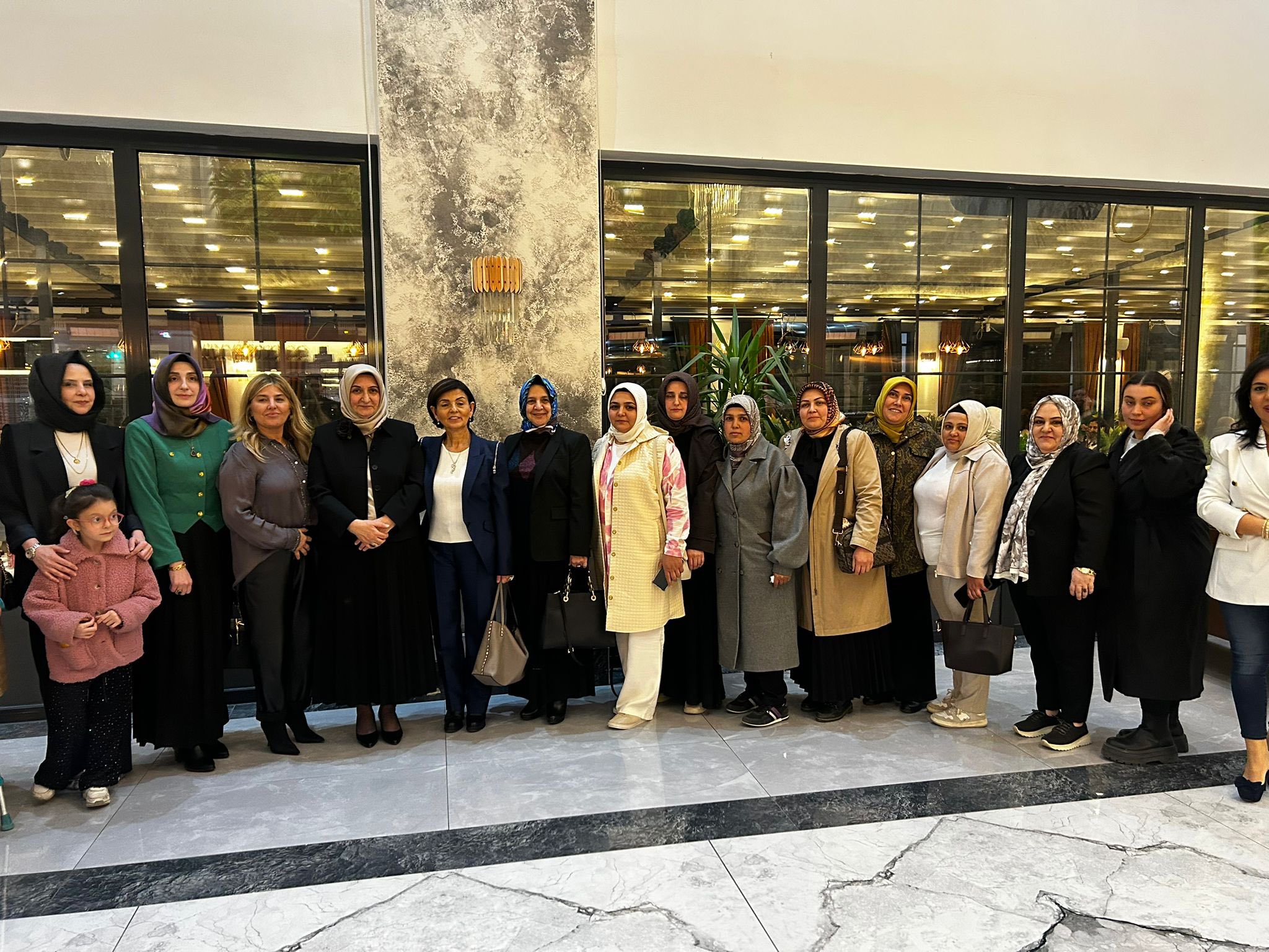 Gönül Sofrasında Birlik ve Beraberlik: Depremzede Anneler İftarda Buluştu