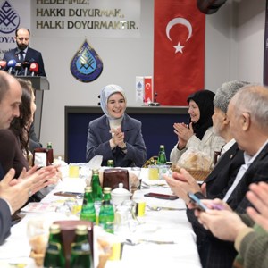 Bakanımız Mahinur Özdemir Göktaş, Yoksullara Yardım ve Eğitim Vakfı iftarında konuştu: - fotoğraf 1