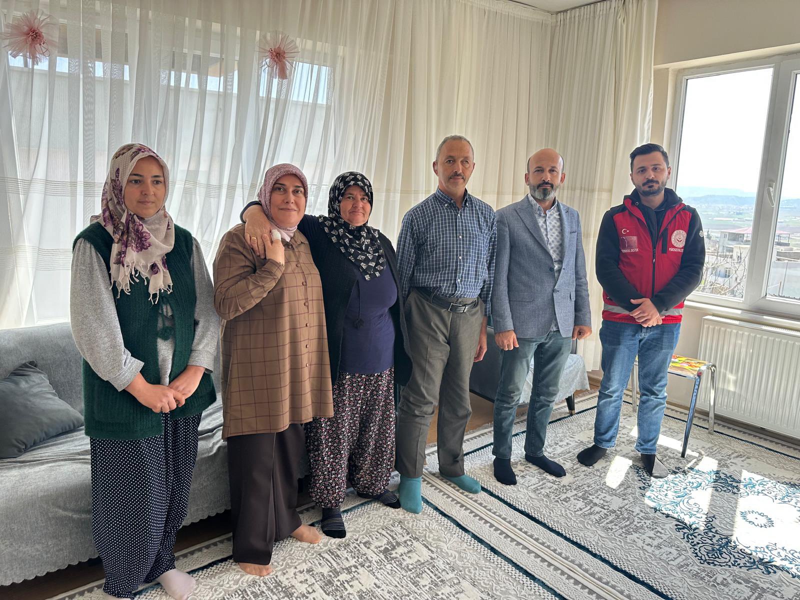 Vefa ve Minnetle: Şehit Av. Zekeriya Polat’ın Ailesine Anlamlı Ziyaret