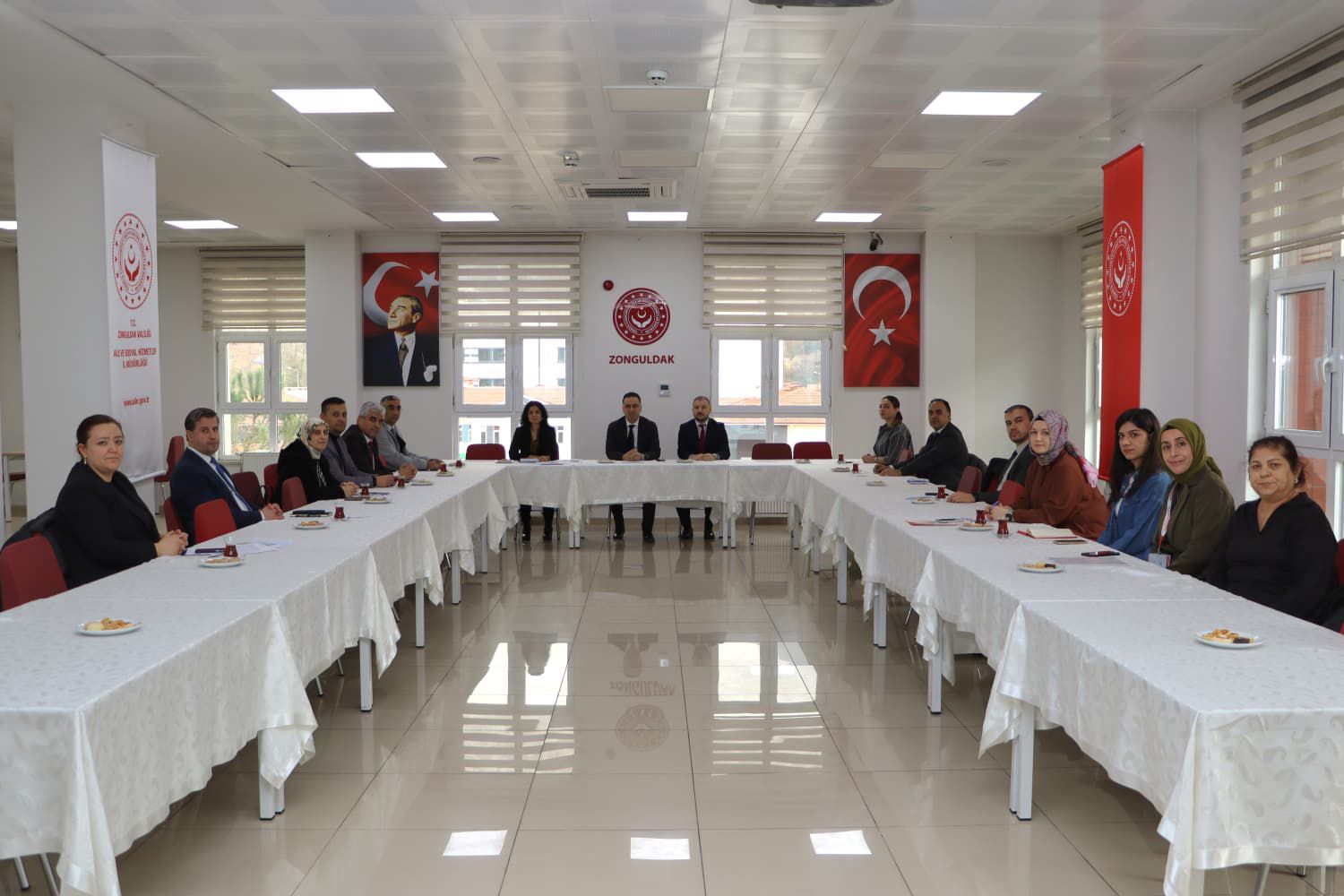  2 Nisan Dünya Otizm Farkındalık Günü ve II. Ulusal Otizm Eylem Planı kapsamında toplantı gerçekleştirilmiştir.