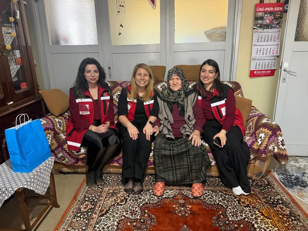 Şehitlerimizin Kıymetli Ailelerine Ramazanda Vefa Ziyaretlerimiz Devam Etmektedir