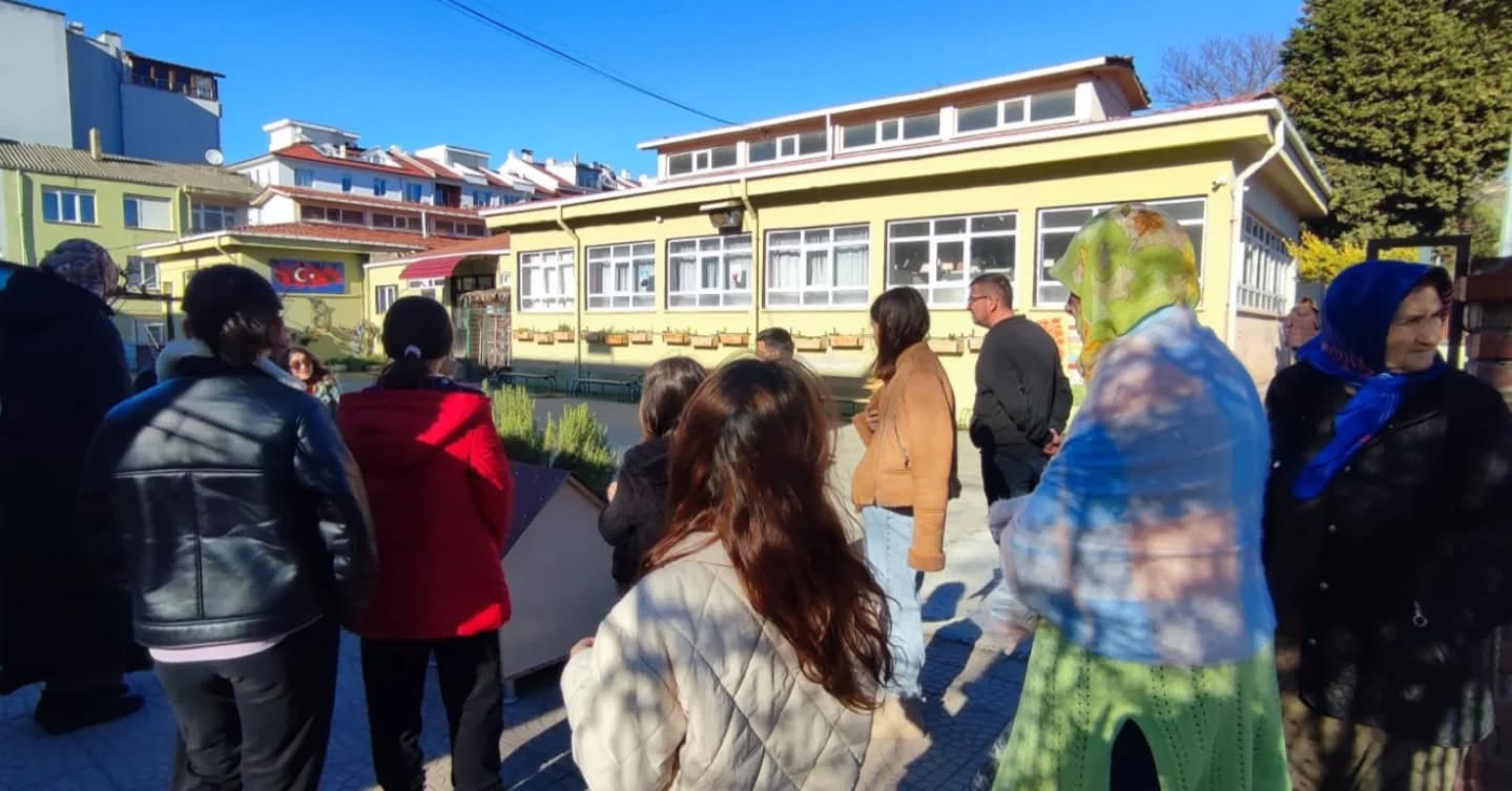  Minik Dostlarımıza Sıcak Bir Yuva