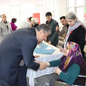 Ramazan Bayramı’nda Sıcak Buluşma: Valimiz ve Eşi Huzurevinde - fotoğraf 3