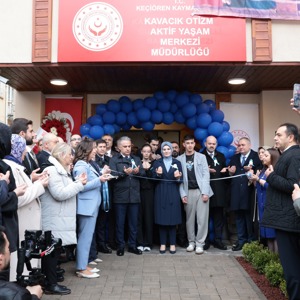 Aile ve Sosyal Hizmetler Bakanımız Göktaş, Kavacık Otizm Aktif Yaşam Merkezi'nin açılışında konuştu - fotoğraf 4