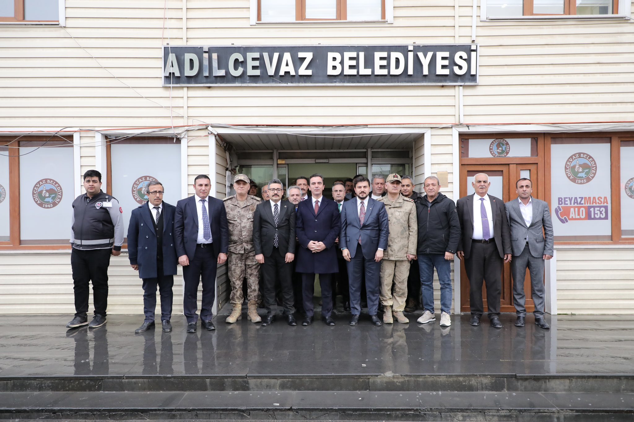 Valimiz Sayın Ahmet Karakaya, Adilcevaz Belediye Başkanlığını ziyaret etti.