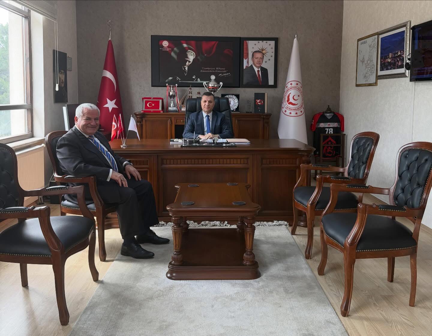 Sosyal Sorumluluk Projelerini Sunmak Üzere İhsan Topaloğlu İl Müdürümüz Abdurrahman Bilgiçi Makamında Ziyaret Etti