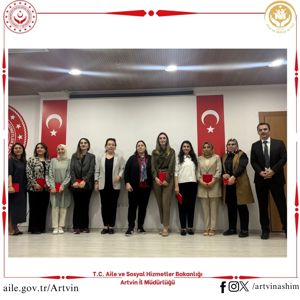 Çocuk Bakımında Akademik Yaklaşımlar Konulu Eğitim - fotoğraf 3