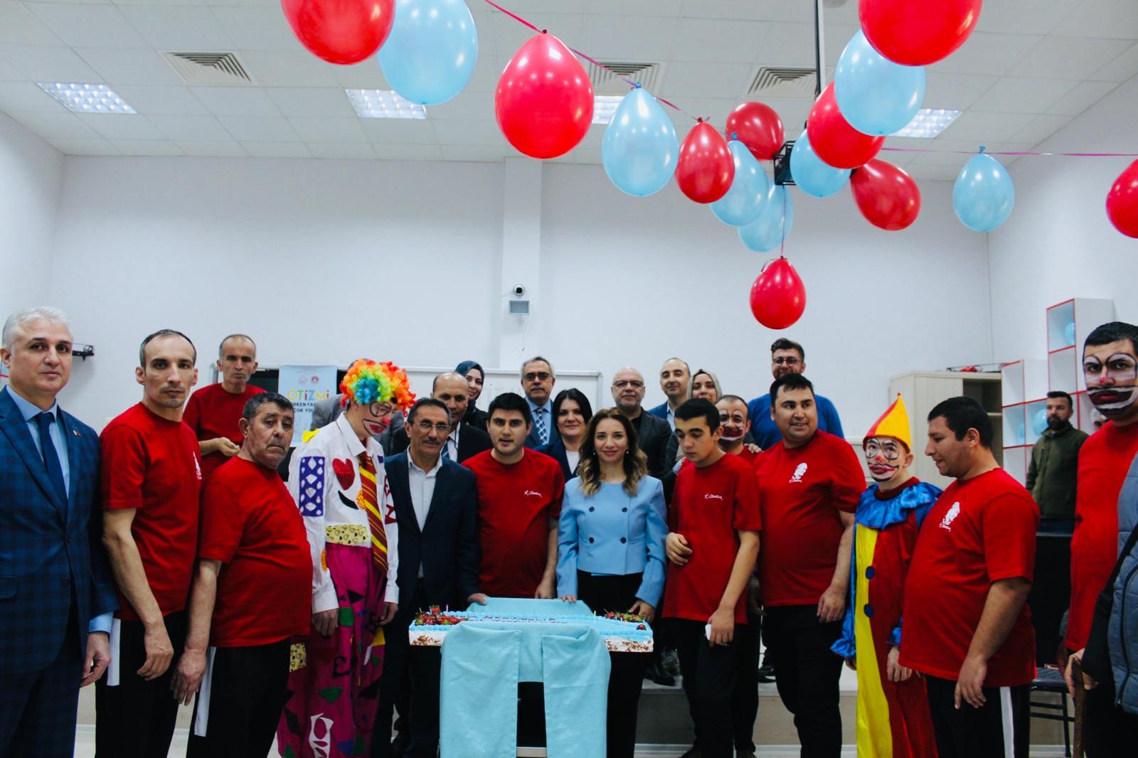 Otizme Farkındalık Sevgiyle Başlar!