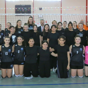 Müdürlüğümüz Hizmetlerinden Yararlanan Çocuklar İçin "Voleybol Şenliği" Düzenlendi - fotoğraf 25
