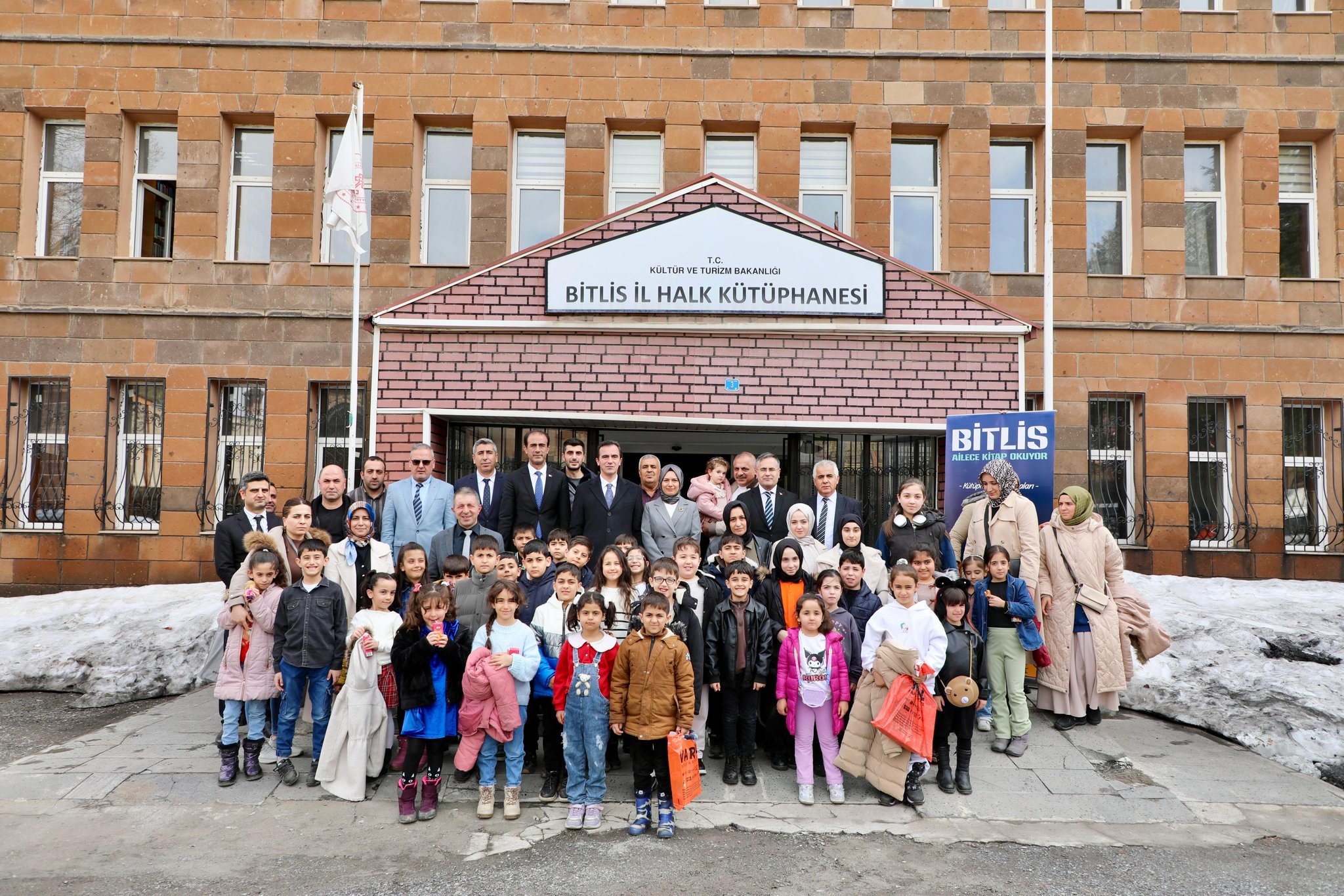  “Bitlis Ailece Kitap Okuyor” Kütüphane Buluşmaları