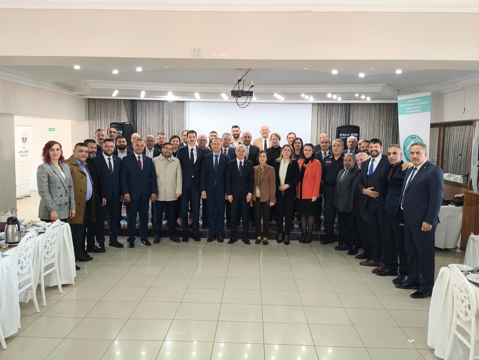 8 Nisan Dünya Romanlar Günü Kapsamında Kahvaltı Programı Düzenlendi