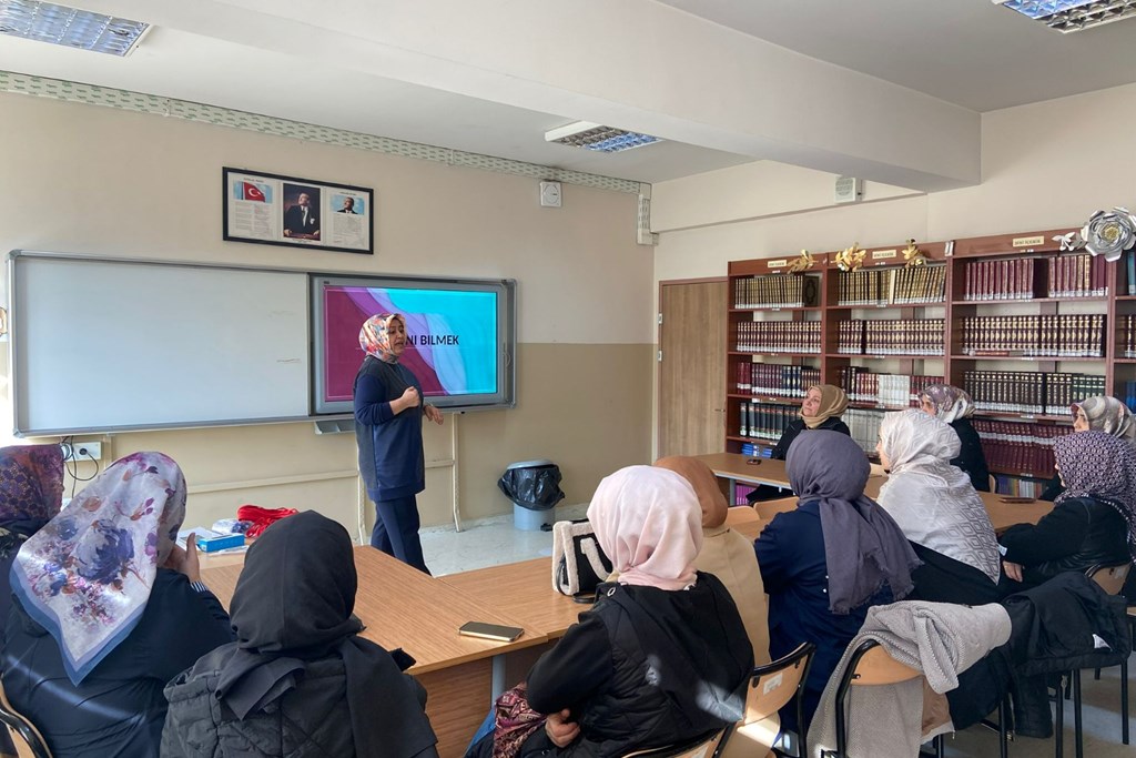 Modüler Aile Eğitim Programı kapsamında aile eğitimleri yaygınlaştırılmaya devam ediyor