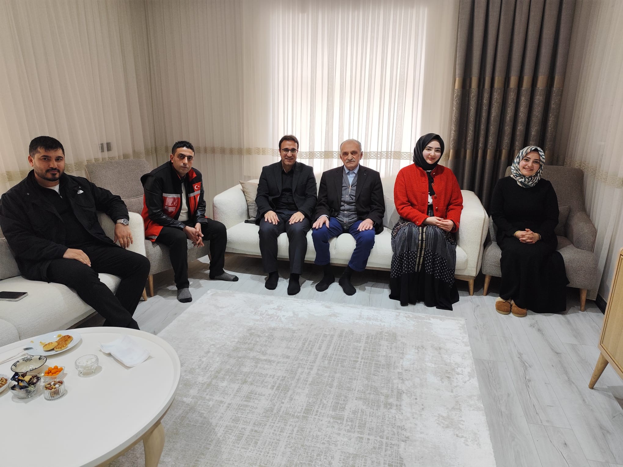 Şehit Ailesi ve Gazimize Anlamlı Ziyaret