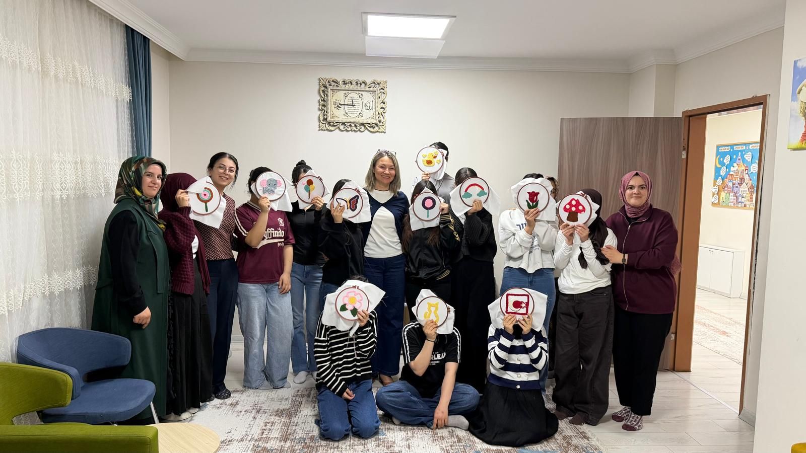 Muş Lalesi Çocuk Evleri Sitesinde Anlamlı Ziyaret