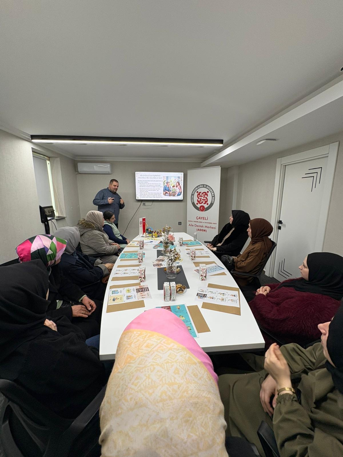 Aile İçi İletişim ve Yaşam Becerileri Eğitimi