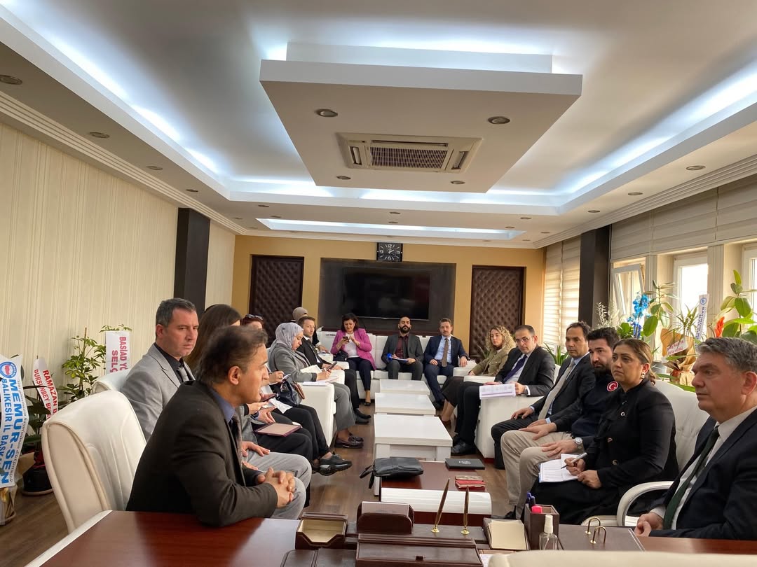 Bakanlığımız Heyetinden, Çevre ve Şehircilik İl Müdürlüğü’ne 'Roman Eylem Planı' Kapsamında Ziyaret