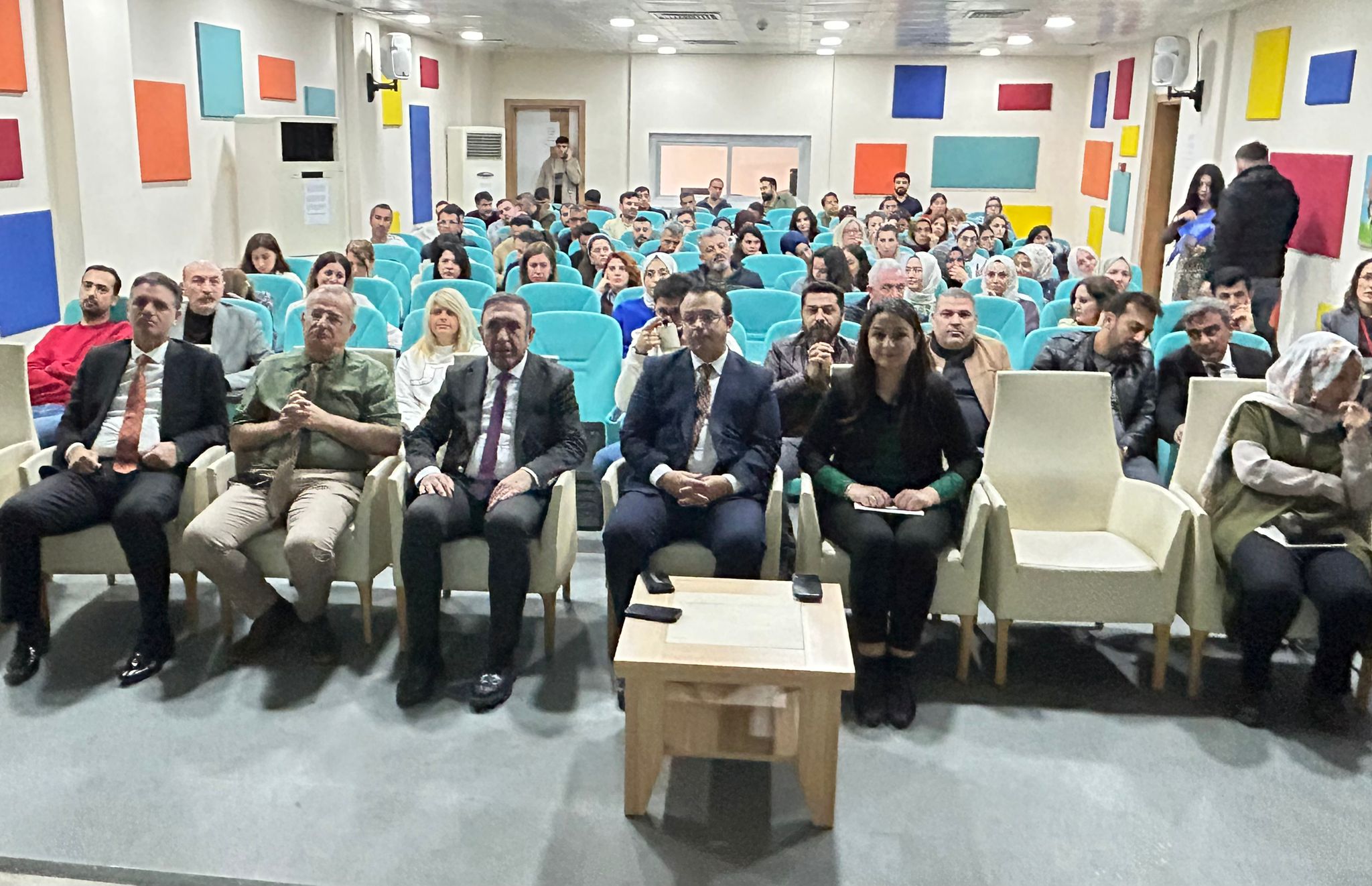 “Sosyal Risk Haritaları, Aile Rehberi ve Çocuklar Güvende Eğitimi” Programına Yoğun Katılım