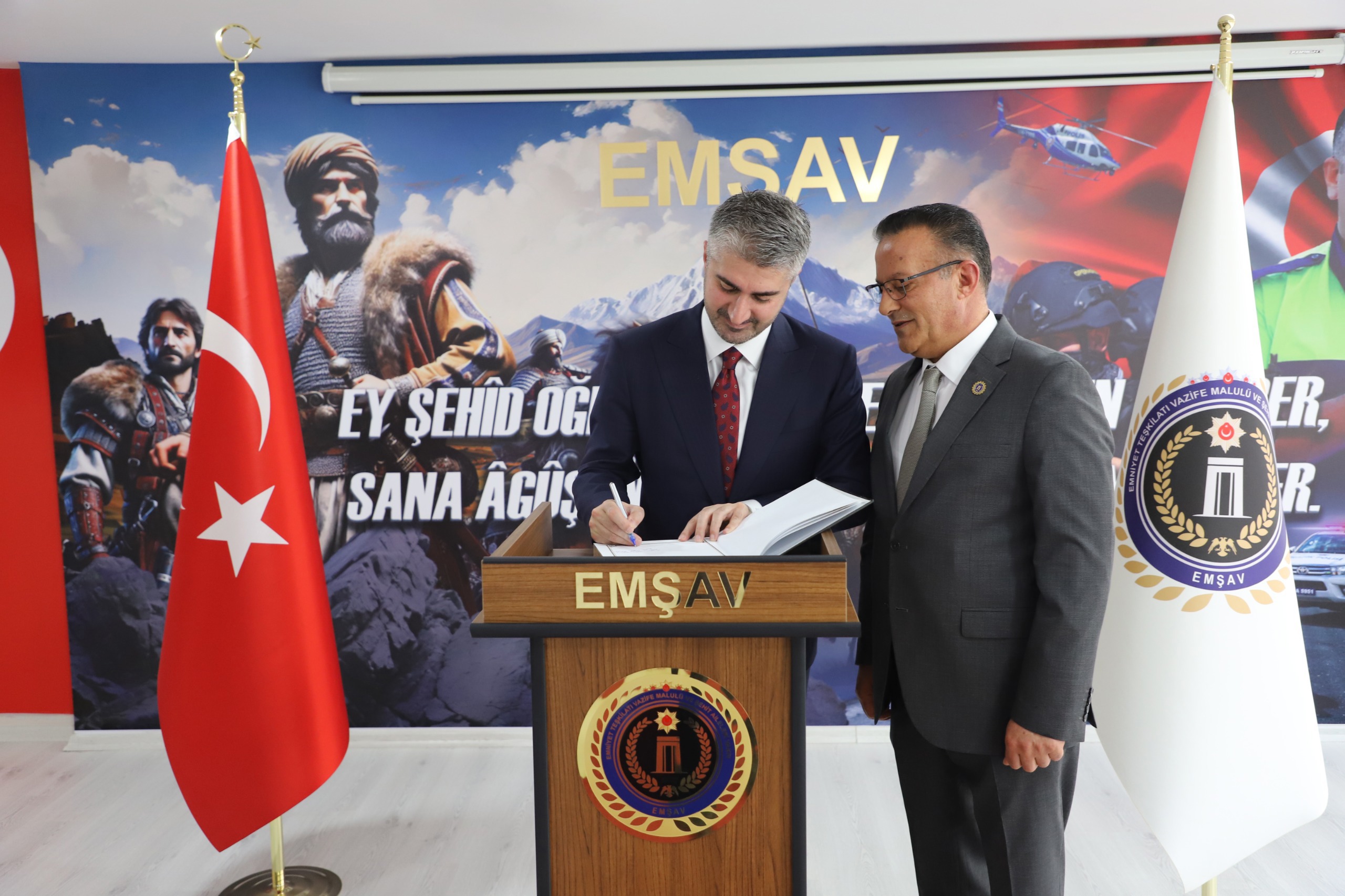 Emniyet Teşkilatı Vazife Malulü ve Şehit Aileleri Vakfı (EMŞAV) Genel Merkezi Ziyaret Edildi - fotoğraf 4