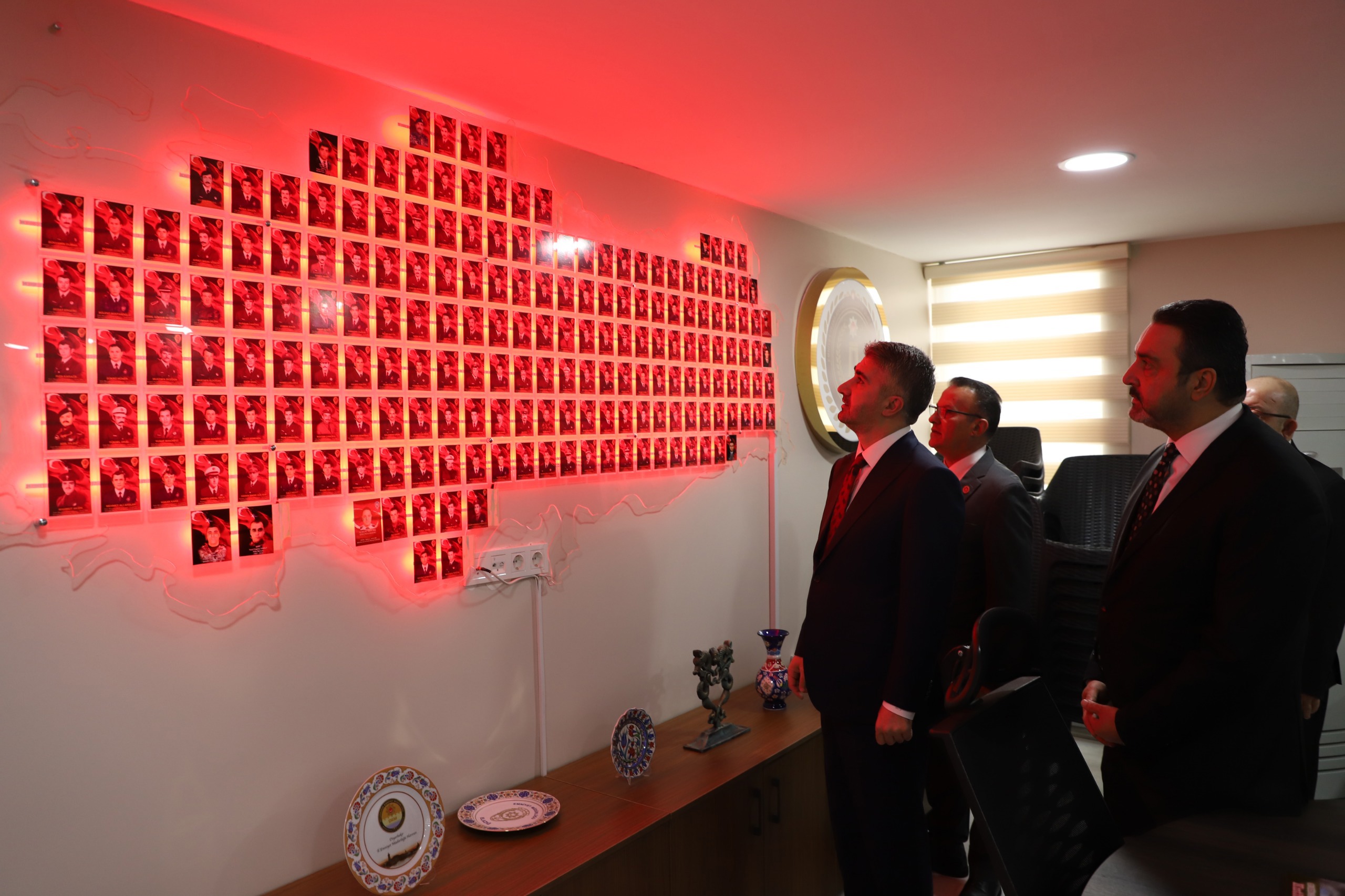 Emniyet Teşkilatı Vazife Malulü ve Şehit Aileleri Vakfı (EMŞAV) Genel Merkezi Ziyaret Edildi - fotoğraf 3