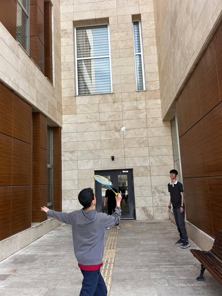 İl Müdürlüğümüze bağlı 13-18 Yaş Çocuk Evleri Sitesi Müdürlüğü tarafından, Hitit Üniversitesi Gençlik Ofisi’ne ziyaret gerçekleştirildi.