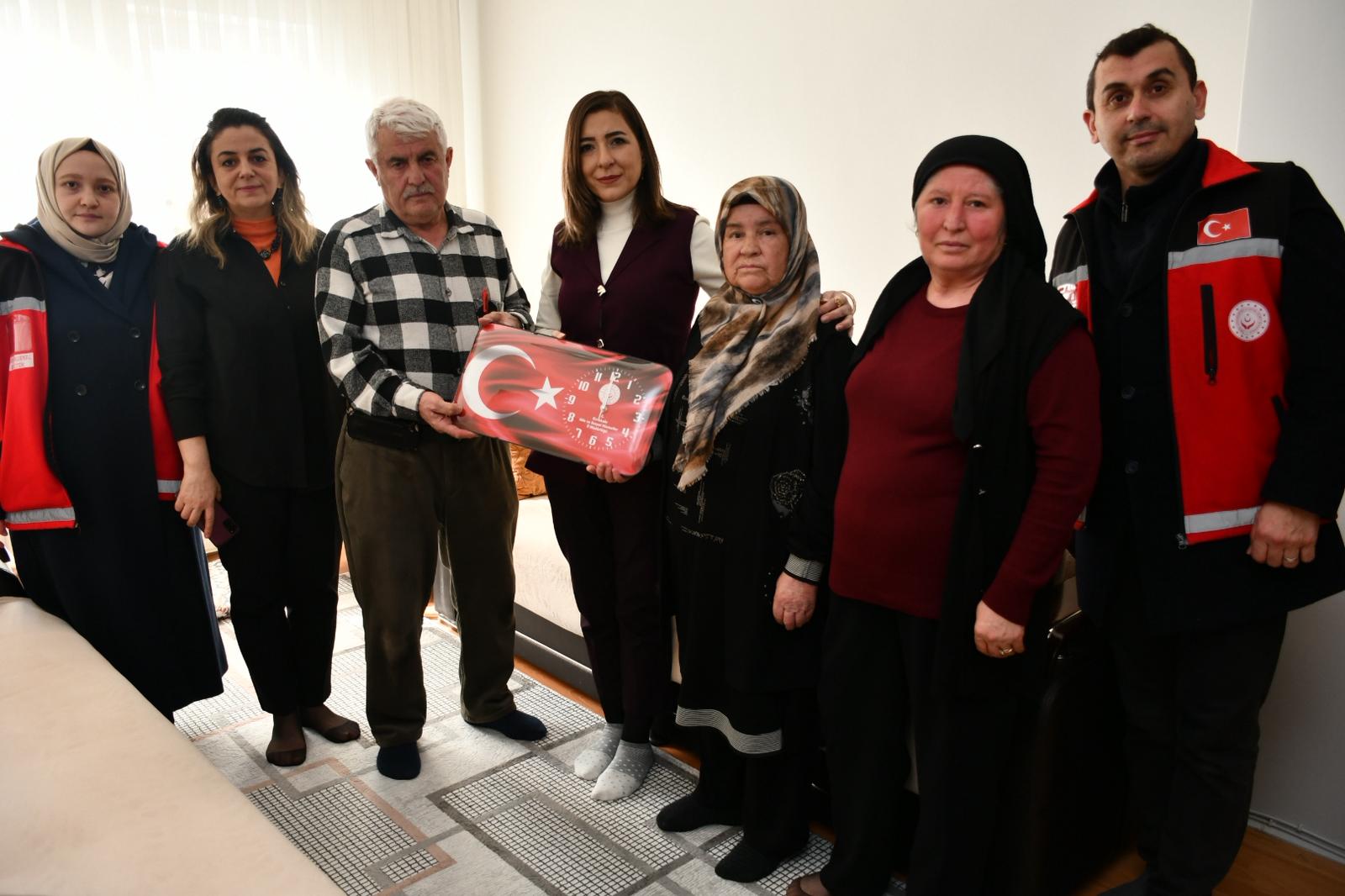 Kahraman Şehidimiz Ömer UMULU’nun sene-i devriyesi münasebetiyle kıymetli ailesini ziyaret ettik.