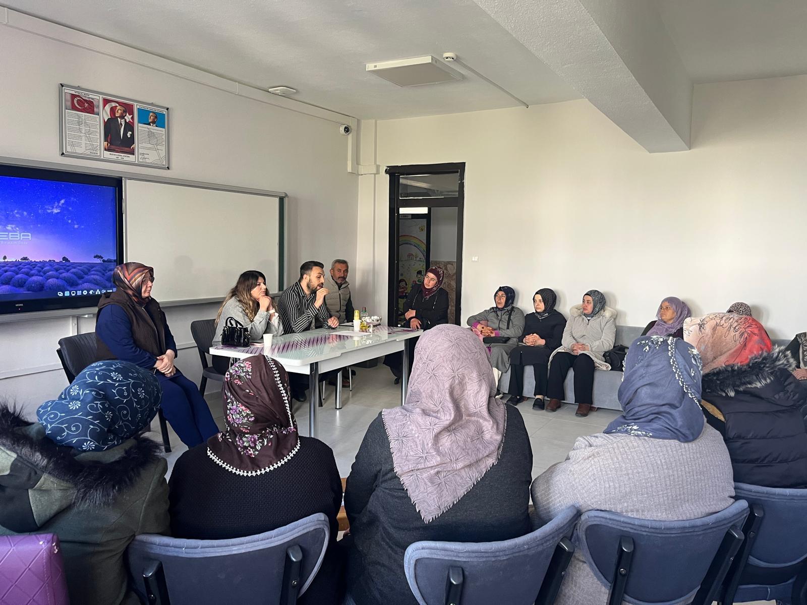 İlimizde Sosyal Hizmet Merkezi Hizmet Modelleri ve Faaliyetleri Hakkında Bilgilendirme Yapıldı