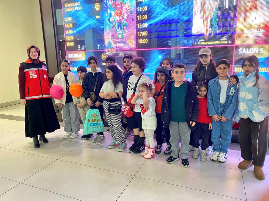 23 Nisan Ulusal Egemenlik ve Çocuk Bayramı Coşkuyla Kutlandı