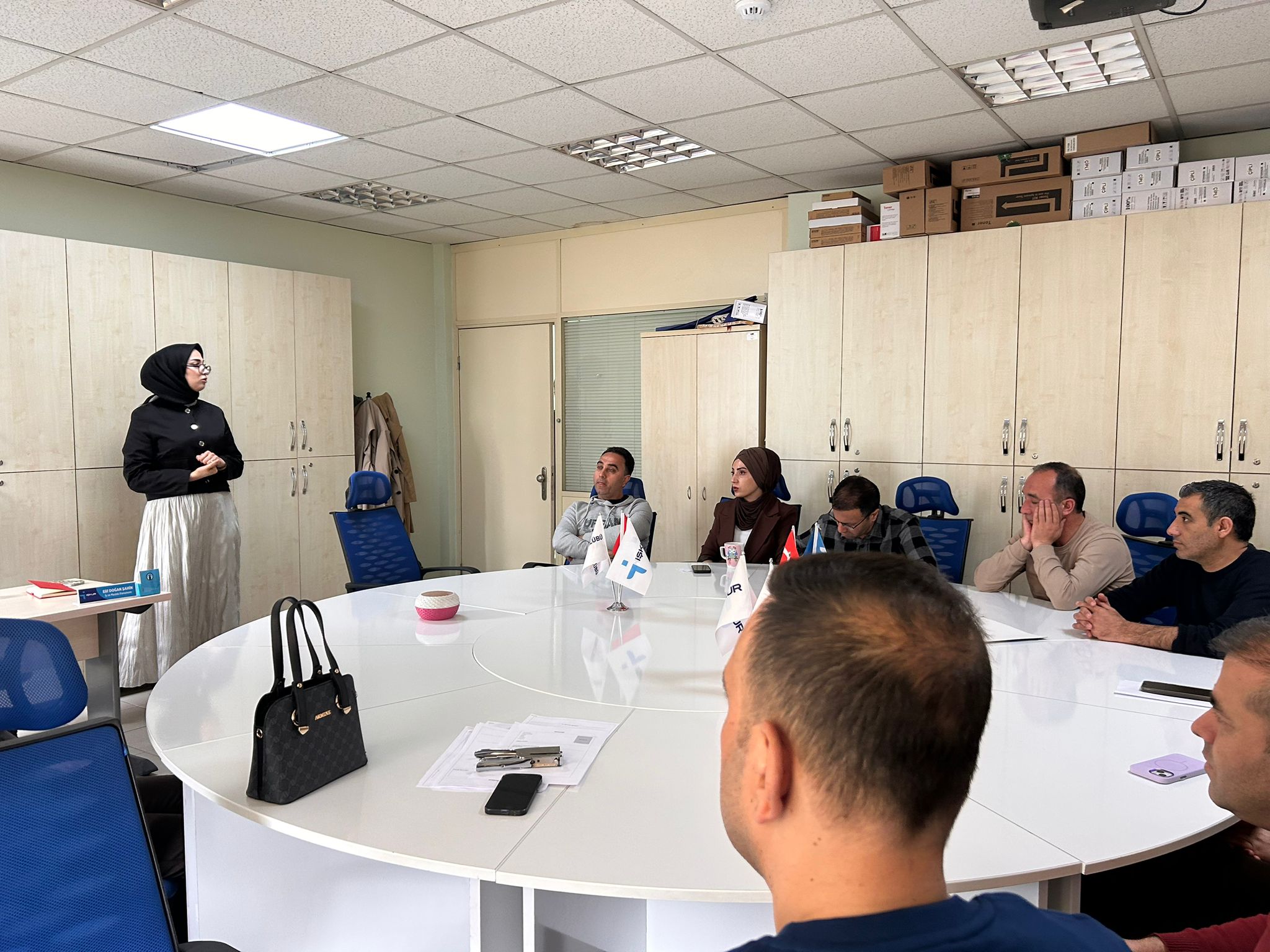 Otizm Farkındalık Eğitimi Gerçekleştirildi