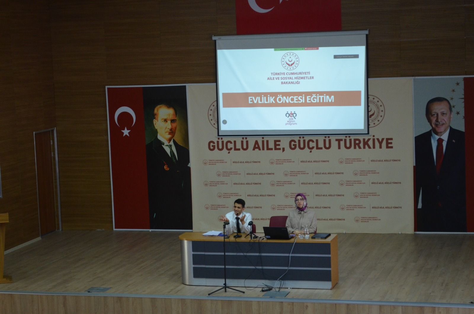 Evlenecek Gençlere Yönelik Evlilik Öncesi Eğitim Düzenlendi