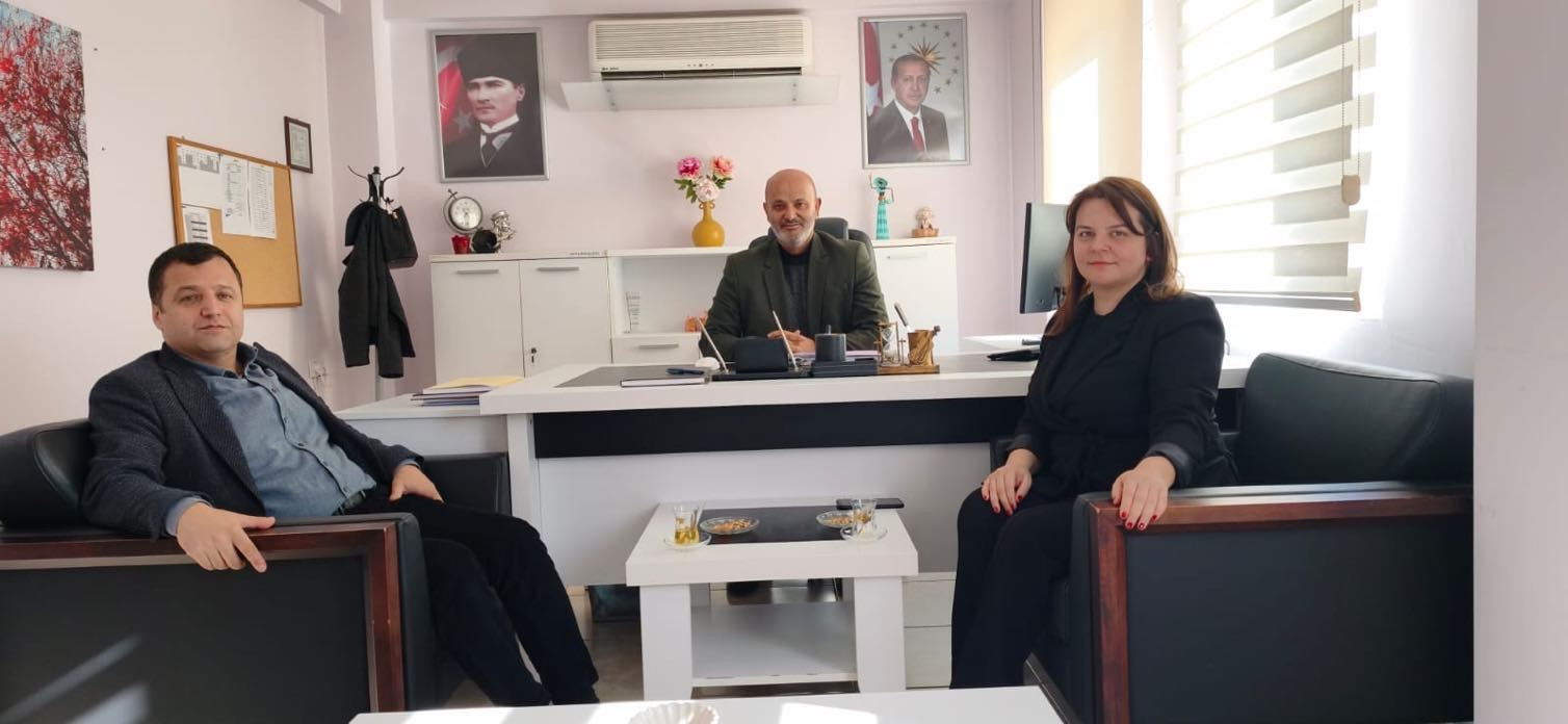 İl Müdürümüz Yakup KÜTÜK, Fethiye ilçesinde bulunan bağlı kuruluşları ziyaret ederek yürütülen çalışmalar hakkında bilgi aldı.