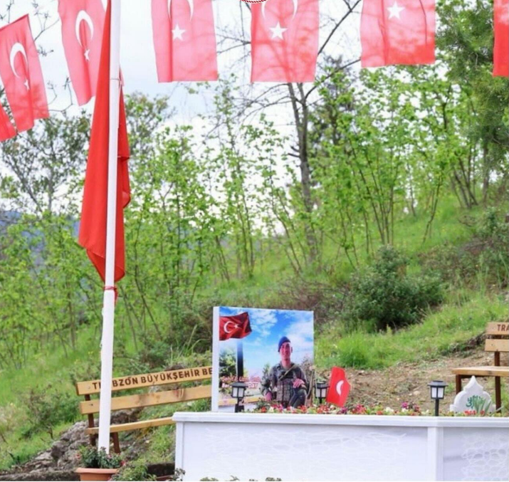Şehidimiz Berat Mecit Day'ın Kabri ve Şehidimiz Mehmet Akyüz’ün Annesi Ziyaret Edildi