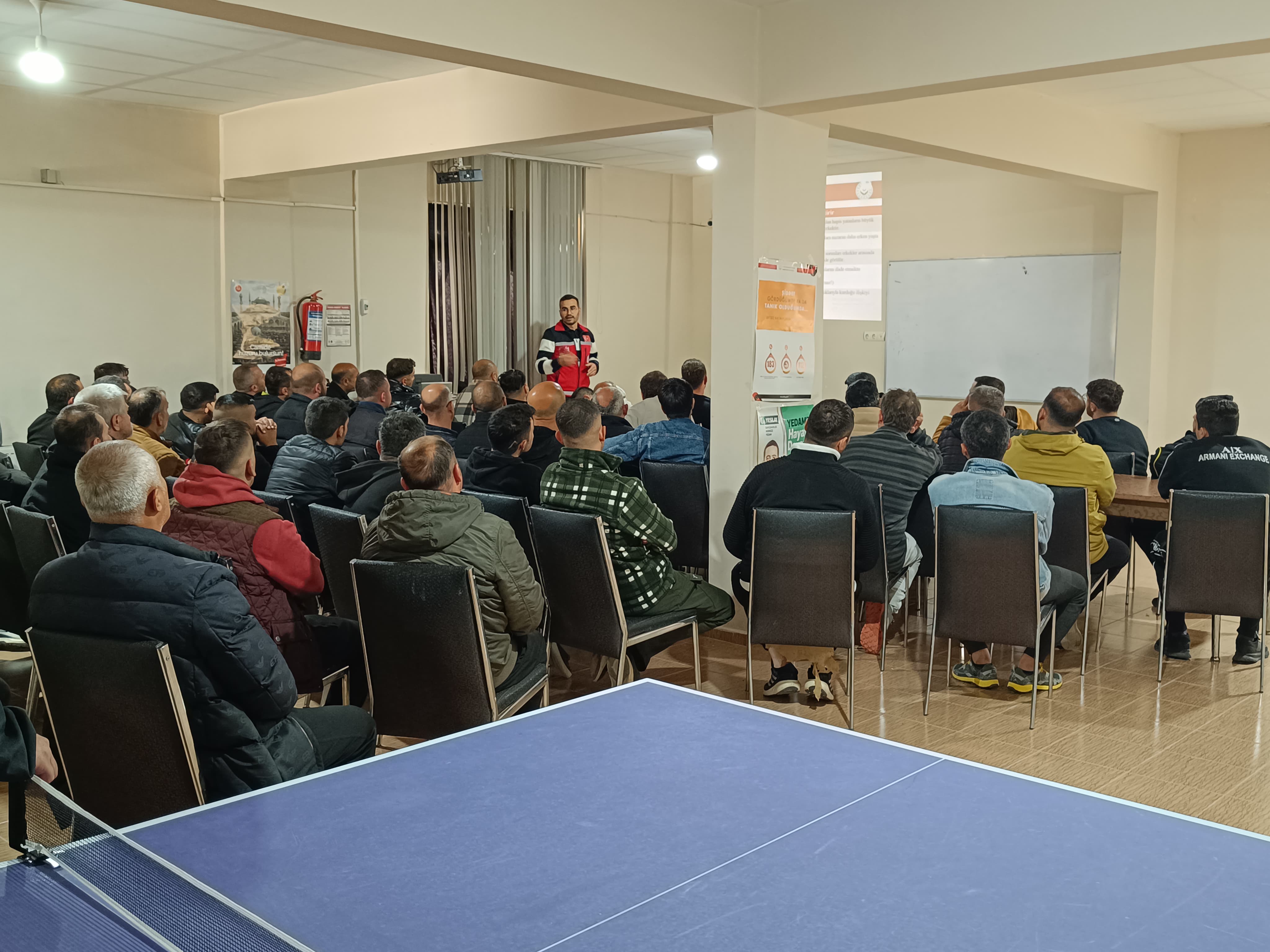  Emirdağ Açık Ceza İnfaz Kurumunda “Kadına Yönelik Şiddetle Mücadele” Eğitimi Verildi