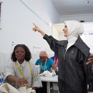 Bakanımız Göktaş, Senegal’de Türkiye'nin destekleriyle faaliyet gösteren sosyal hizmet merkezlerini ziyaret etti - fotoğraf 6