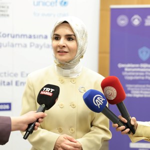 Ankara’da iki gün süren “Çocukların Dijital Ortamda Korunması” zirvesi uluslararası ortak bir iş birliği zemini oluşturdu - fotoğraf 1