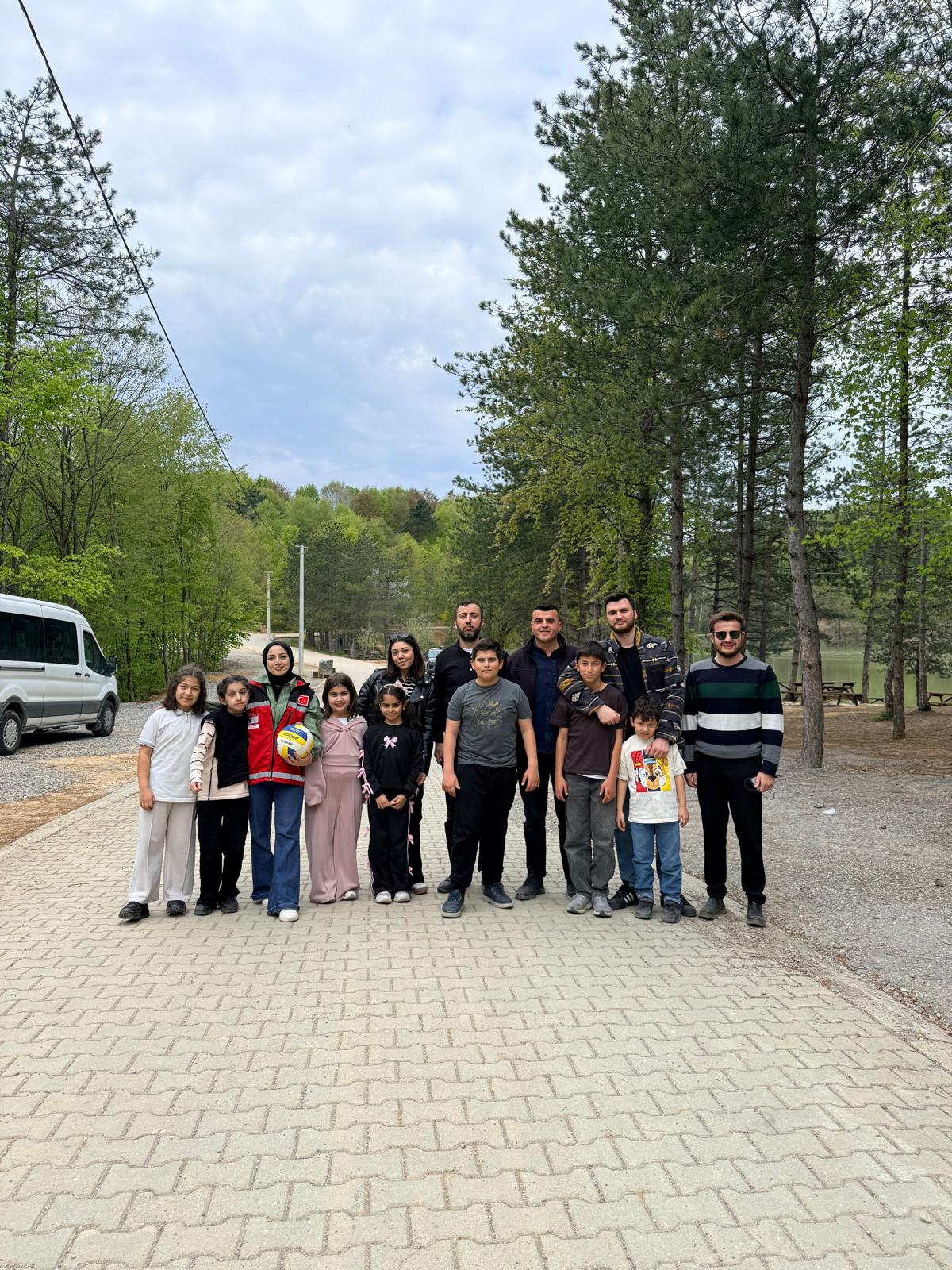 23 Nisan Kapsamında Şehit ve Gazi Çocuklarıyla Piknik Etkinliği Düzenlendi.