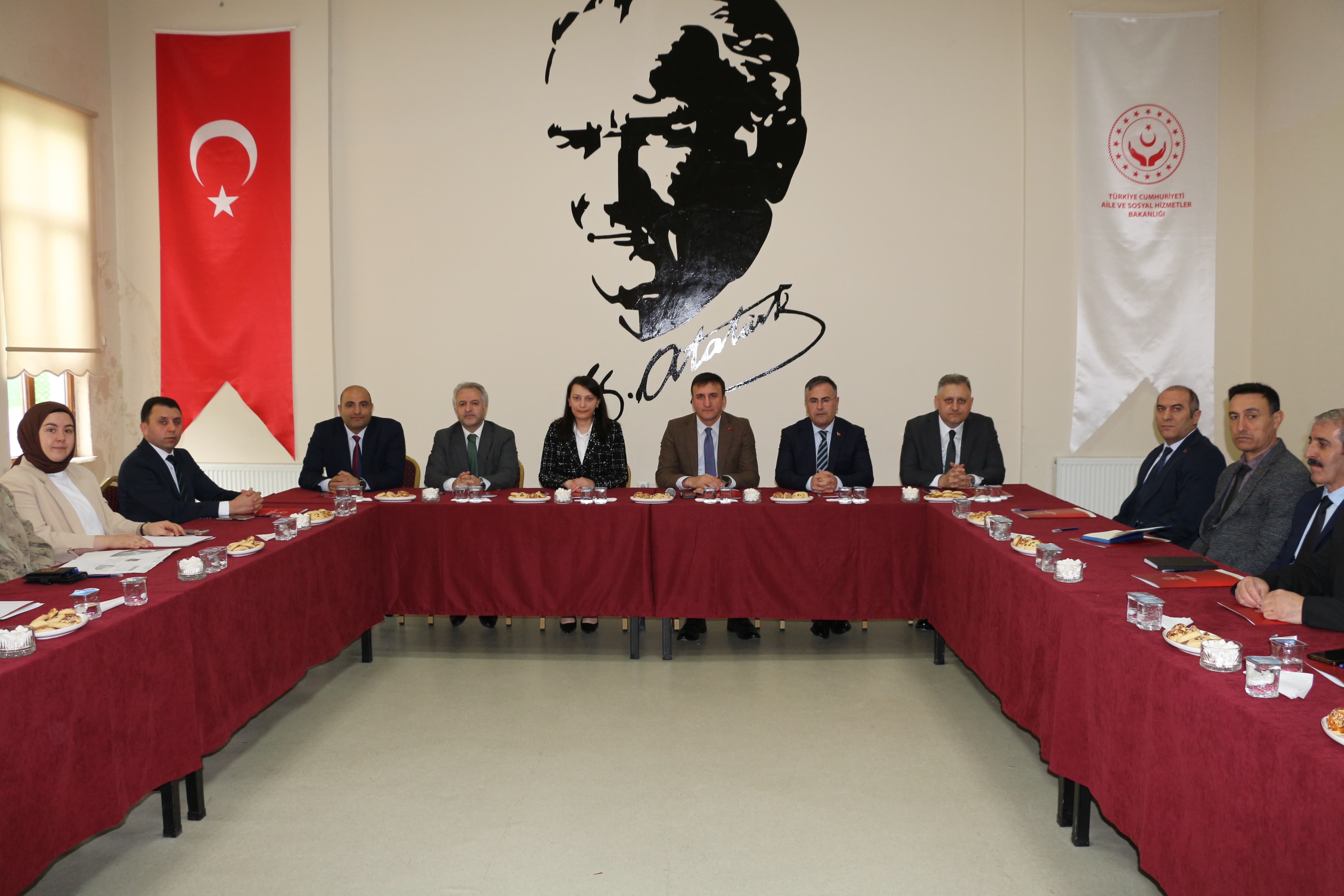 Sosyal Risk Haritaları ve Aile Rehberi – Çocuklar Güvende Sistemi Toplantısı