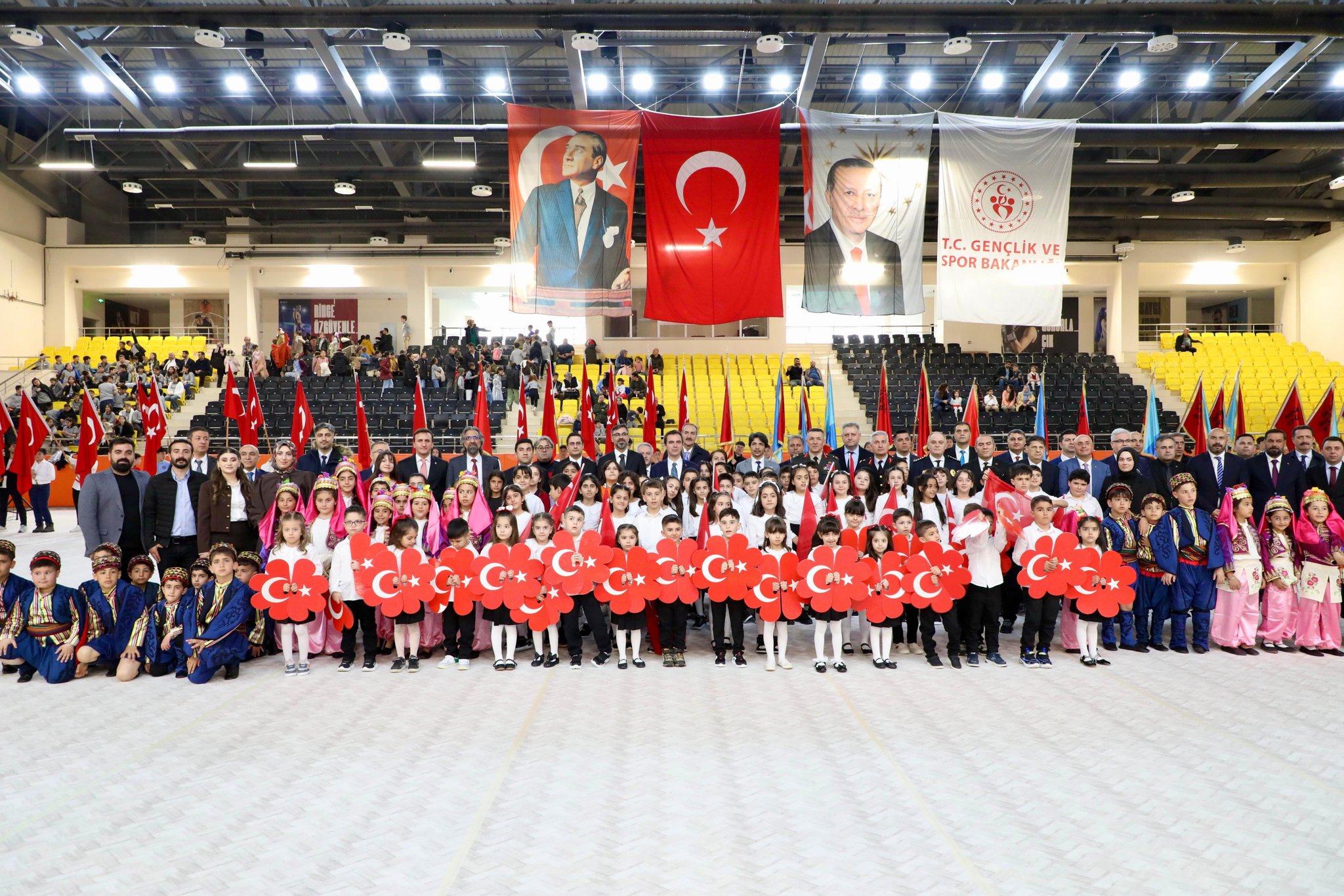 "Egemenliğimiz; geçmişimizden emanetimiz, geleceğimize mirasımızdır."