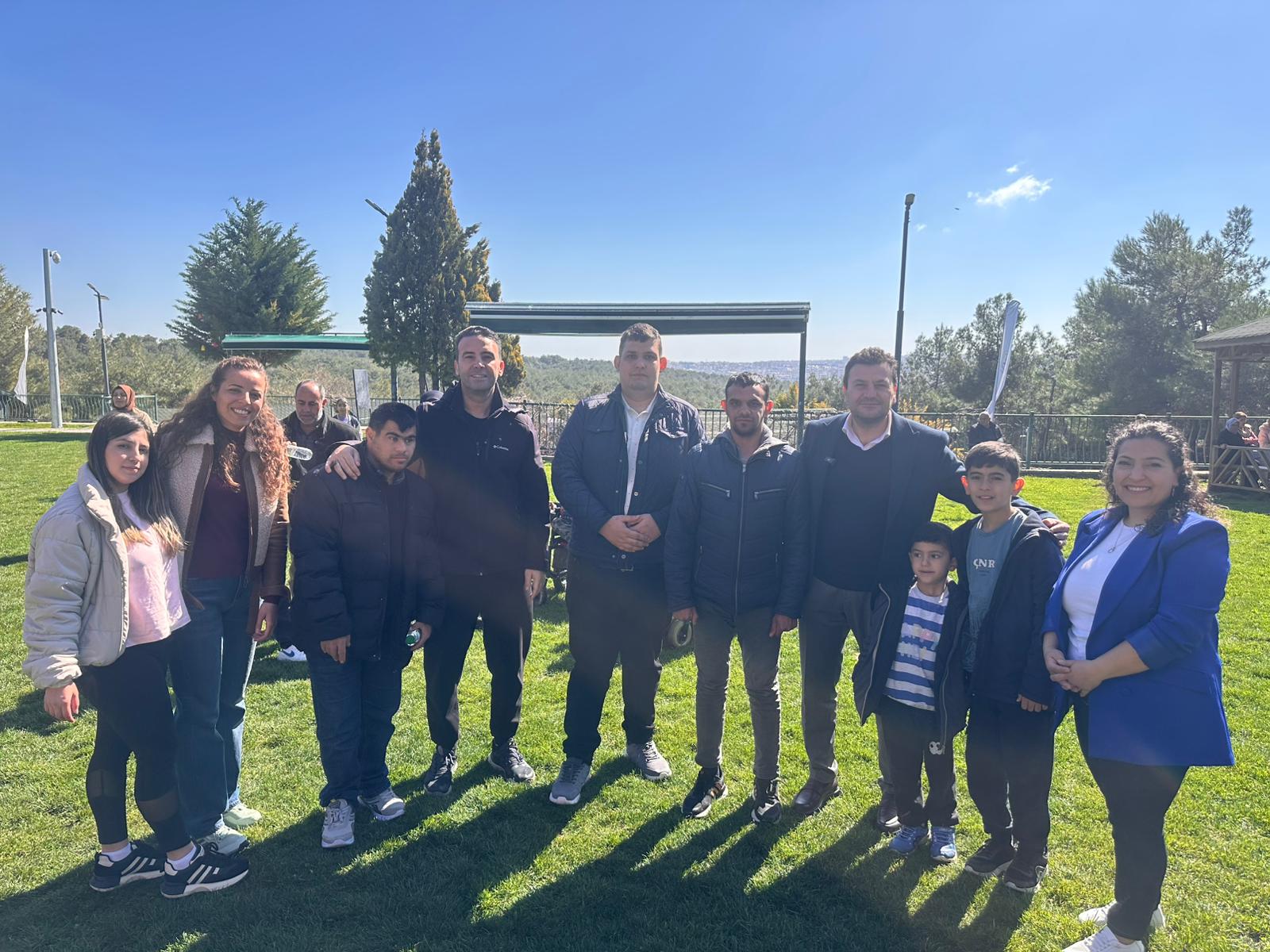 Doğada Engel Yok, Sevgi ve Dayanışma Var