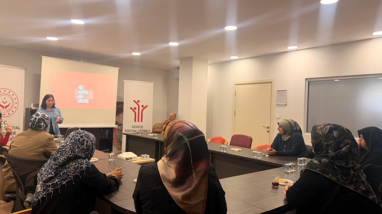 Evde Bakım Hizmeti Alan Vatandaşlara Yönelik Eğitim Gerçekleştirildi.