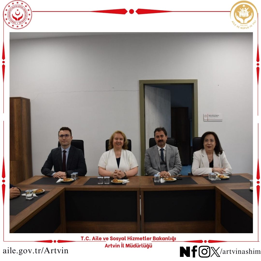 Sigara Bırakma Polikliniği Hekimlerine Teşekkür Belgesi Takdimi