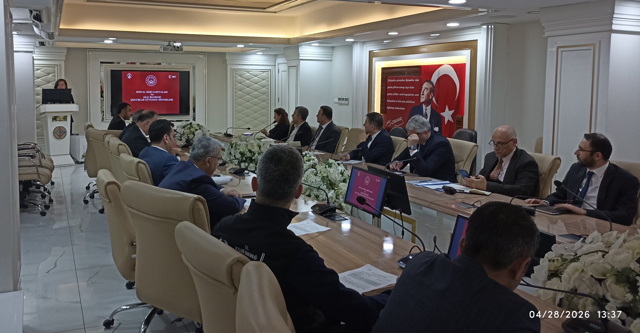 Sosyal Risk Haritaları Projesi bilgilendirme toplantısı