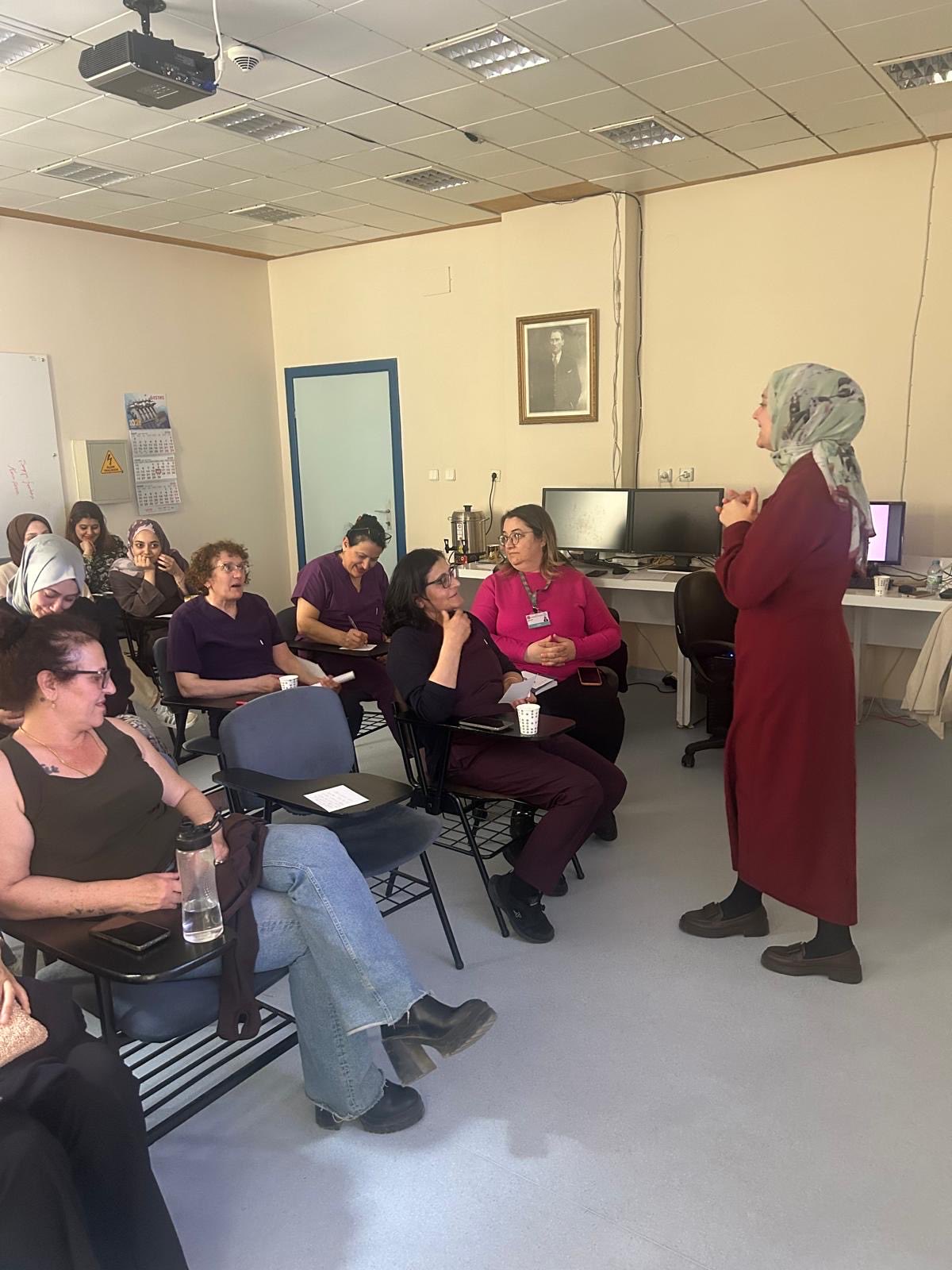 Cumhuriyet Üniversitesi Personeline Yönelik Psikolojik Destek Eğitimi